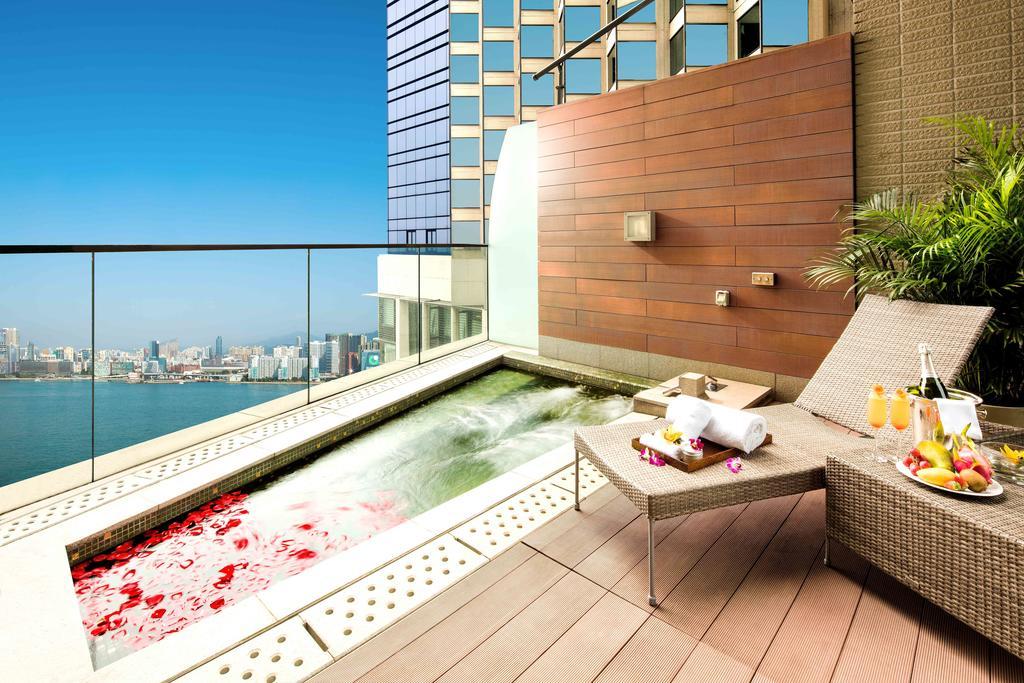 Hotel Harbour Grand Hong Kong