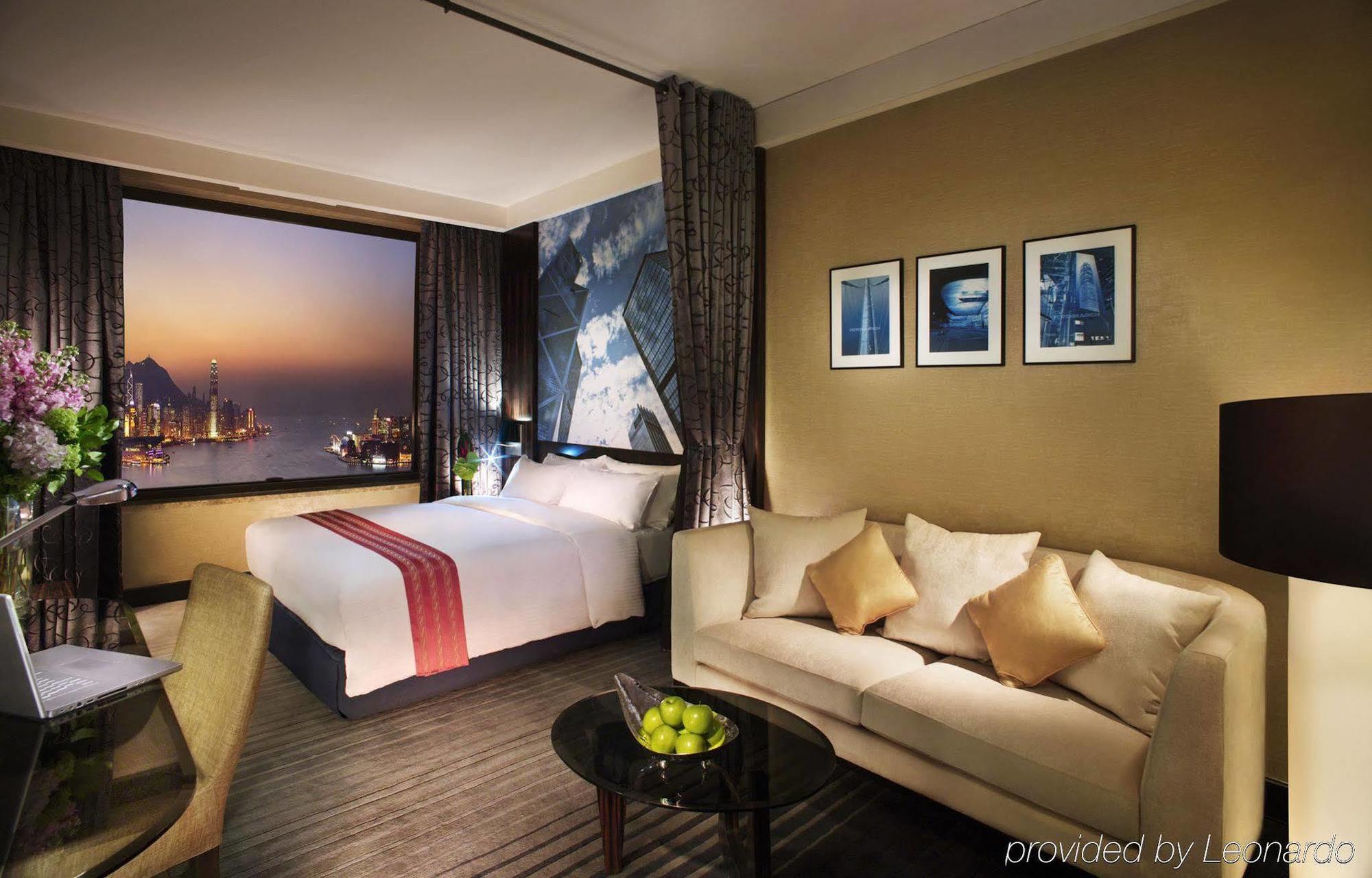 Hotel Harbour Grand 5*