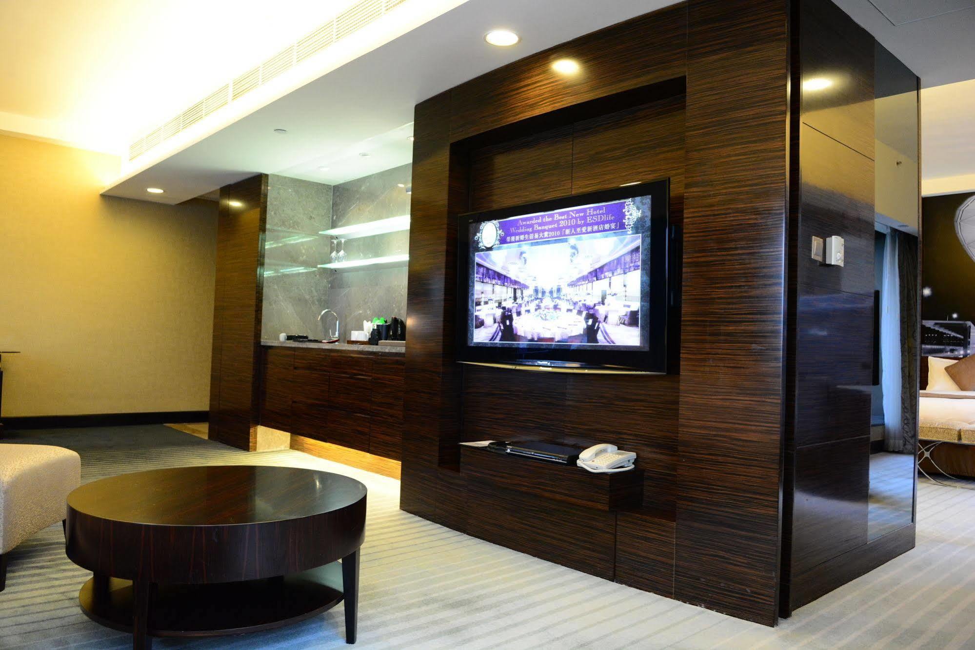 Harbour Grand 5*