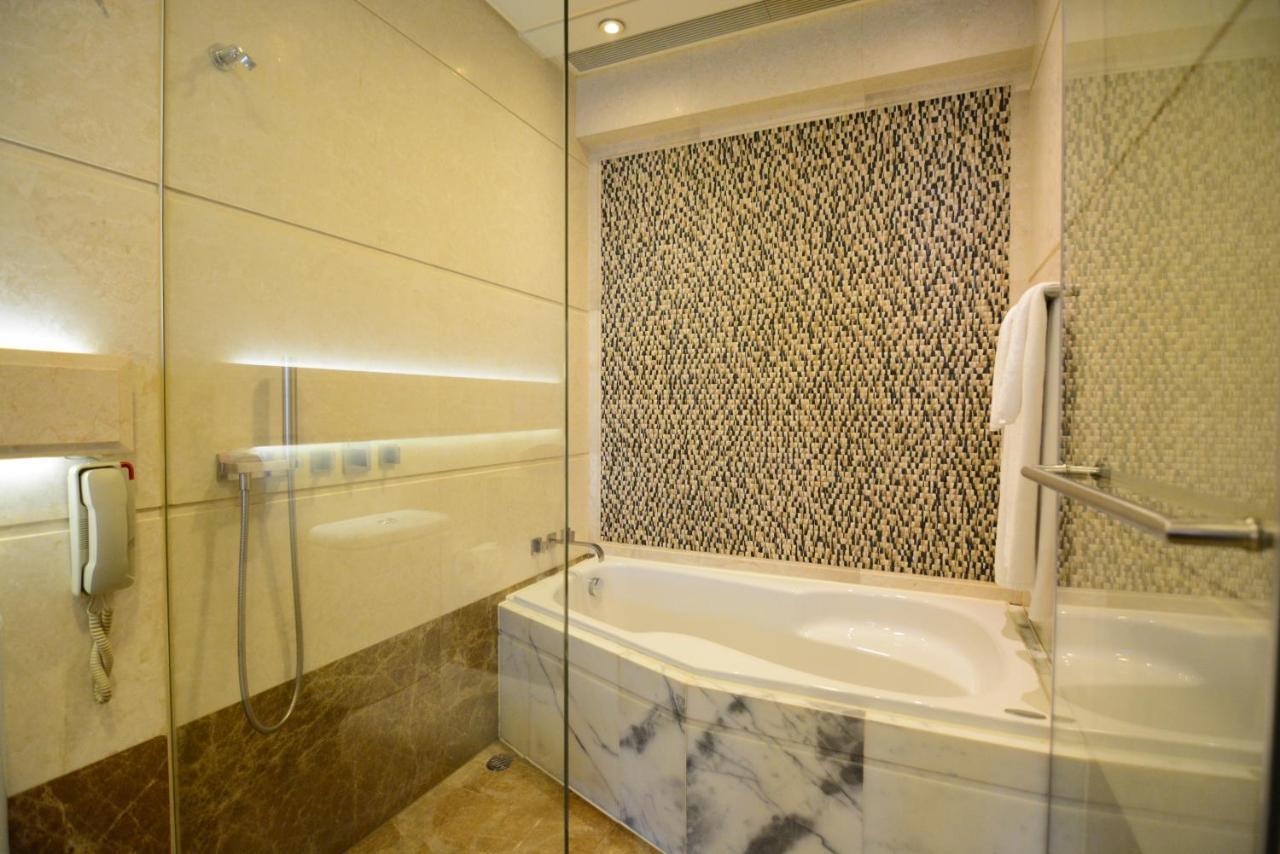 Harbour Grand